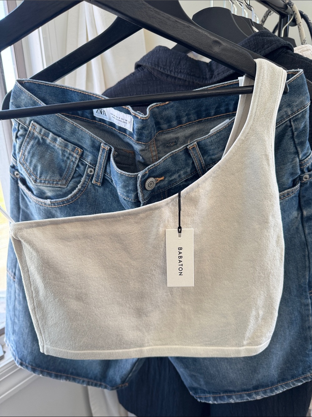 Babaton One-Shoulder Knit Top